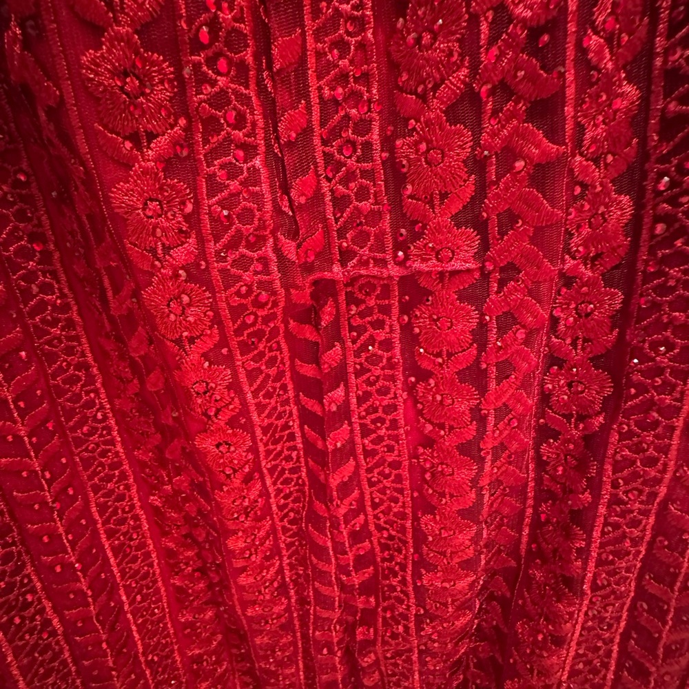 NWT Mac Duggal Sz 20 Red Lace Long Sleeve V-Neck Evening Gown 20271 - Picture 9 of 11